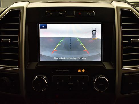 Used 2021 Ford F250 Lariat image 29