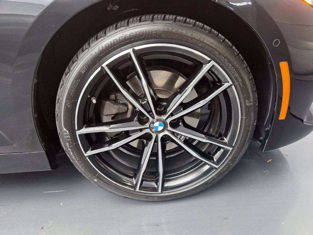 Certified 2023 BMW 330i xDrive Sedan w/ M Sport Package AWD/4WD image 13