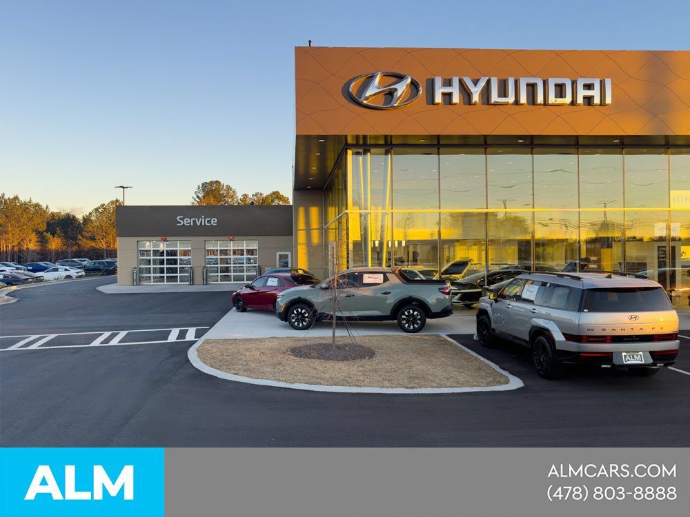 Used 2025 Genesis GV80 2.5T Standard AWD/4WD image 57