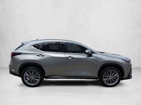 Used 2023 Lexus NX 350h AWD image 4