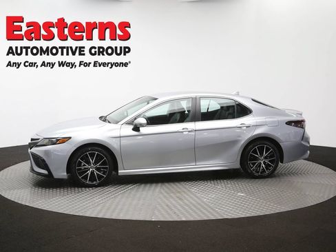 Used 2024 Toyota Camry SE FWD image 58
