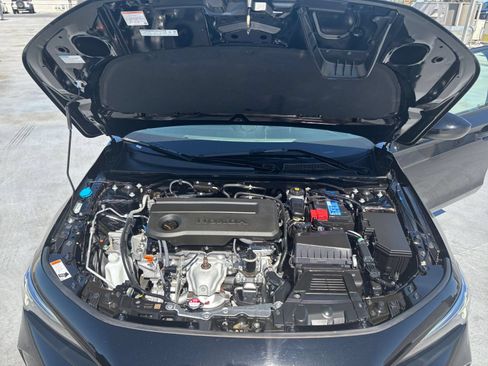Used 2025 Honda Civic Sport image 31