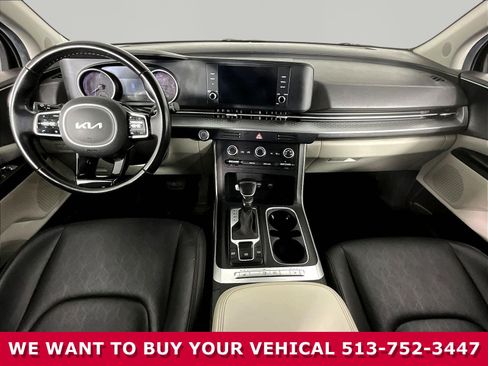 Certified 2022 Kia Carnival LX FWD image 7
