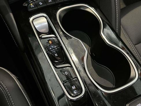 Certified 2023 Buick Envision Essence image 29