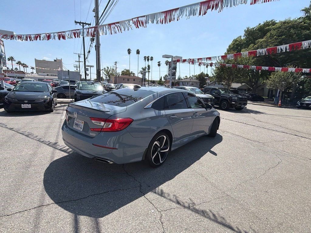 Used 2021 Honda Accord Sport Special Edition image 2