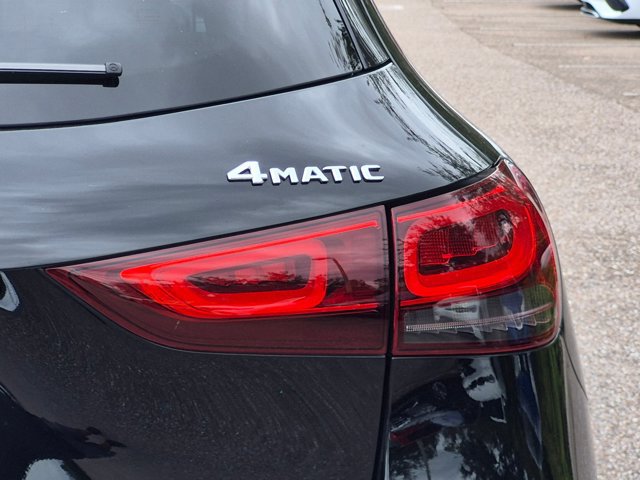 Certified 2022 Mercedes-Benz GLA 250 4MATIC image 9