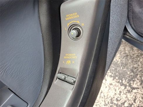 Used 1991 Chevrolet Corvette Coupe image 25