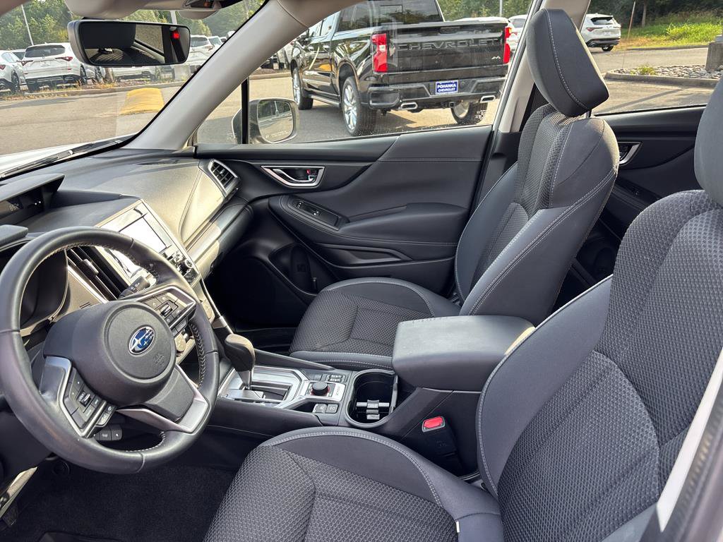 Used 2019 Subaru Forester Premium w/ All-Weather Package AWD/4WD image 23