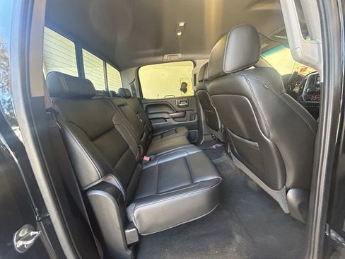 Used 2015 GMC Sierra 1500 SLT w/ SLT Crew Cab Value Package image 32