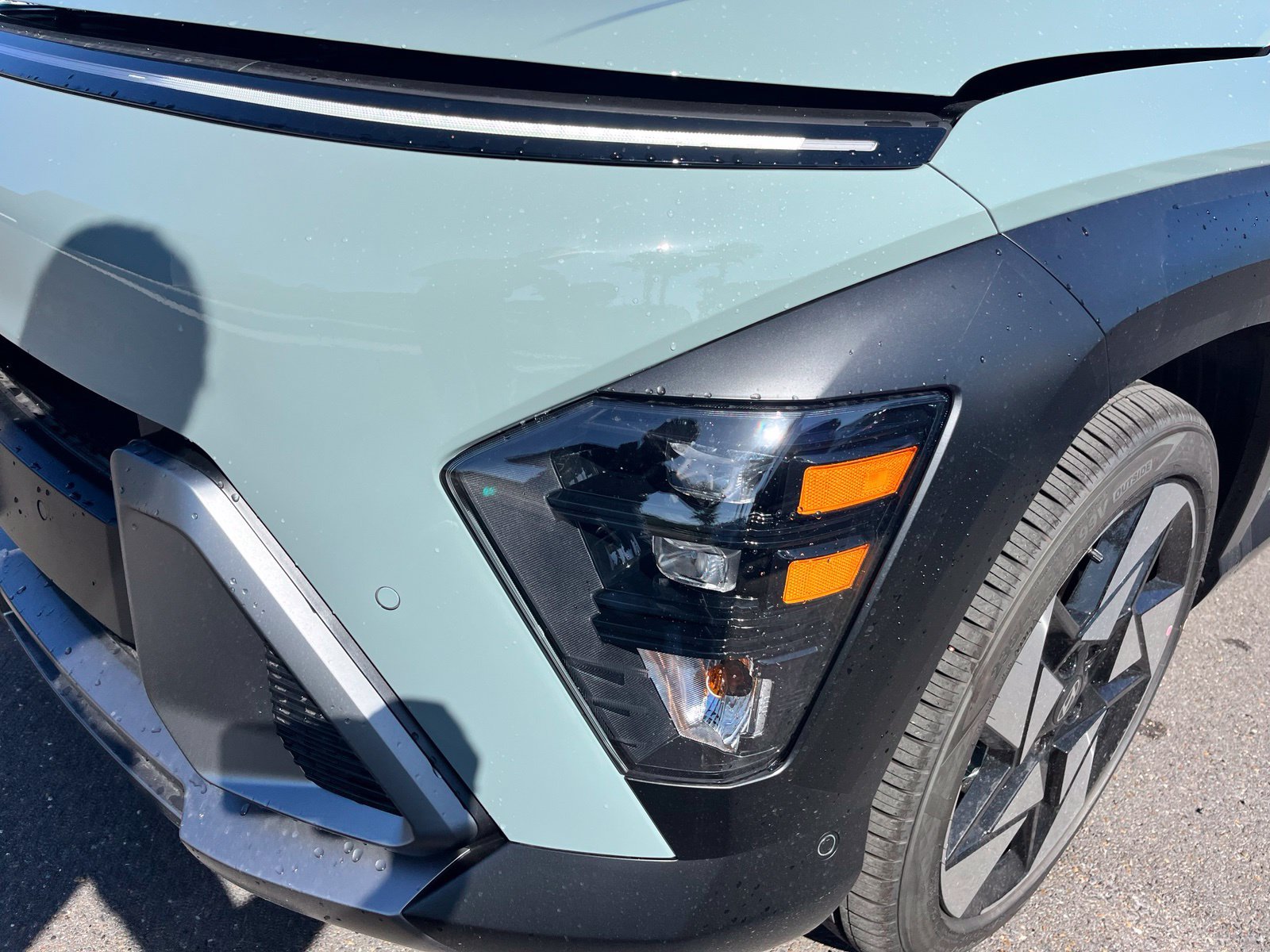 New 2027 Hyundai Kona Limited FWD image 12