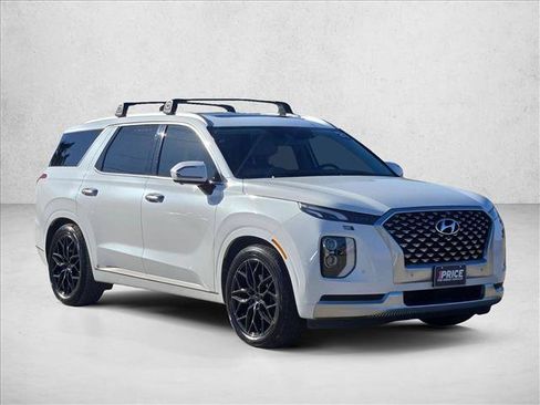 Used 2021 Hyundai Palisade Calligraphy image 3