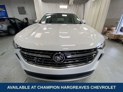 Used 2023 Buick Envision Preferred image 39