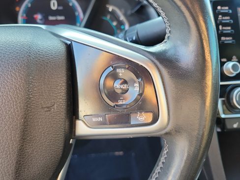 Used 2020 Honda Civic EX image 19