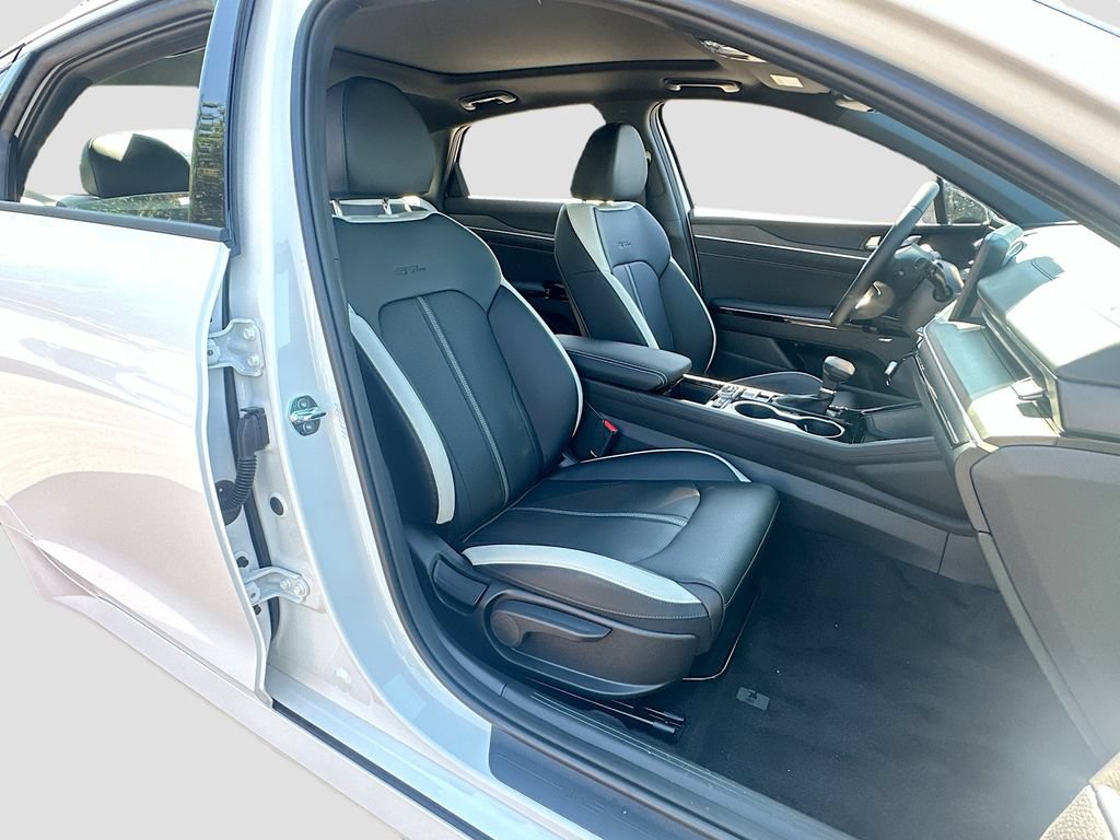New 2026 Kia K5 GT-Line w/ GT-Line Premium Package AWD/4WD image 29