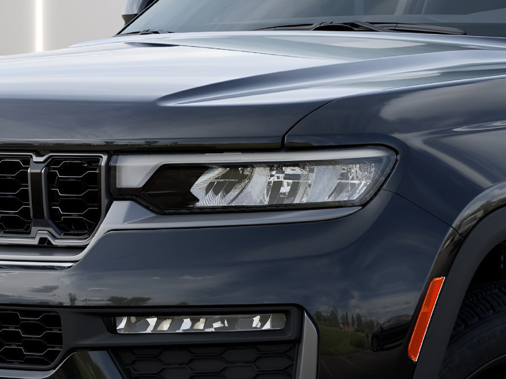 New 2027 Jeep Grand Cherokee Limited AWD/4WD image 11
