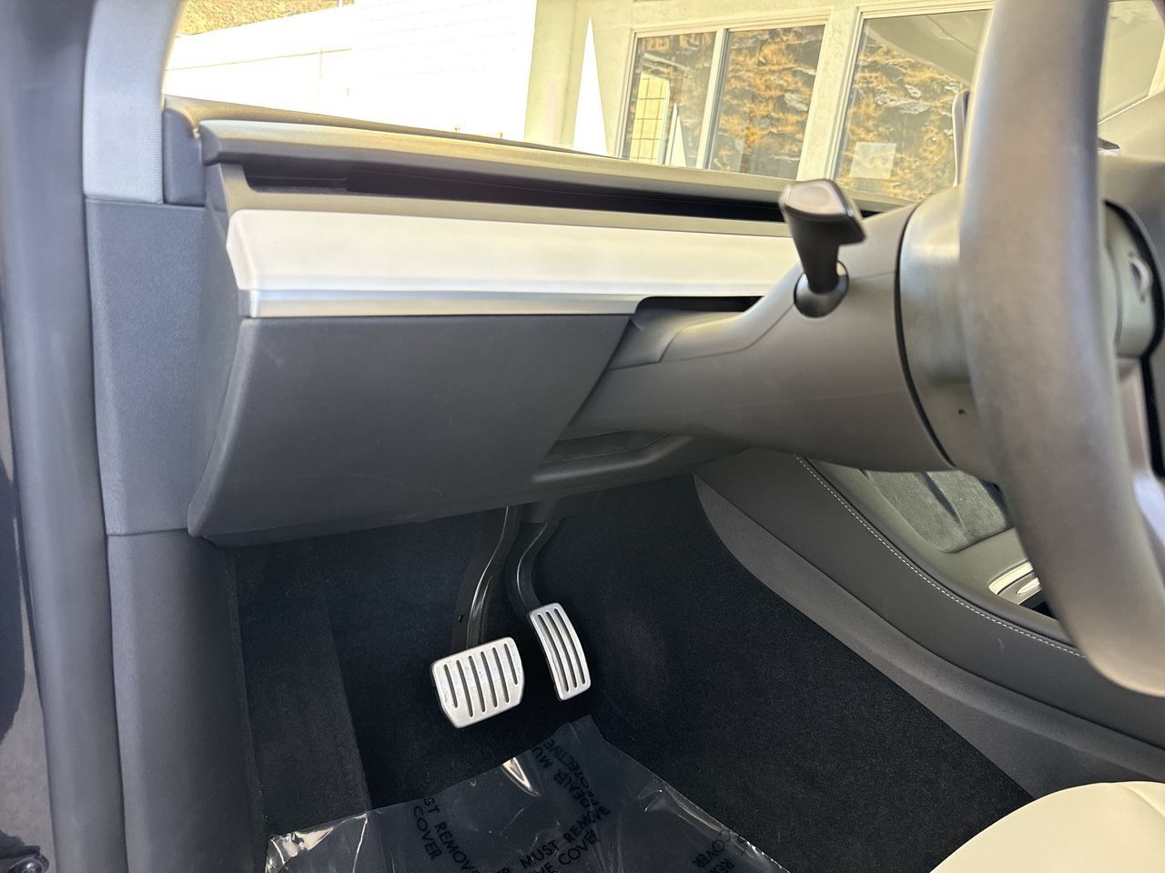 Used 2024 Tesla Model Y Performance AWD/4WD image 17