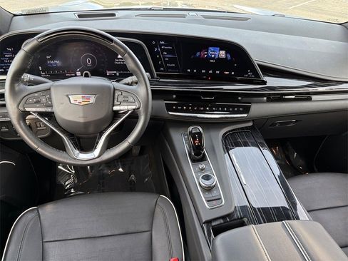 Certified 2023 Cadillac Escalade ESV Sport w/ LPO, ONYX Package image 7