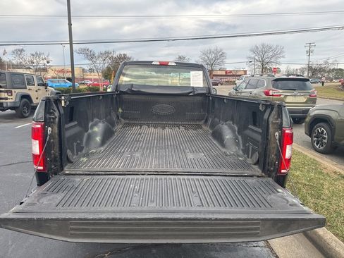 Used 2018 Ford F150 XL w/ Equipment Group 101A Mid image 6