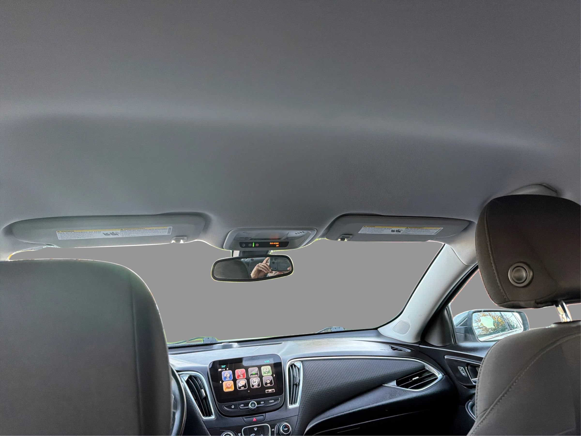 Used 2018 Chevrolet Malibu LT FWD image 19