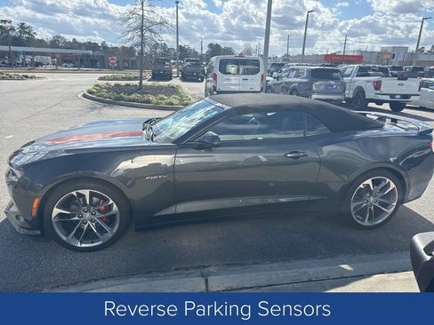 Used 2017 Chevrolet Camaro LT image 3