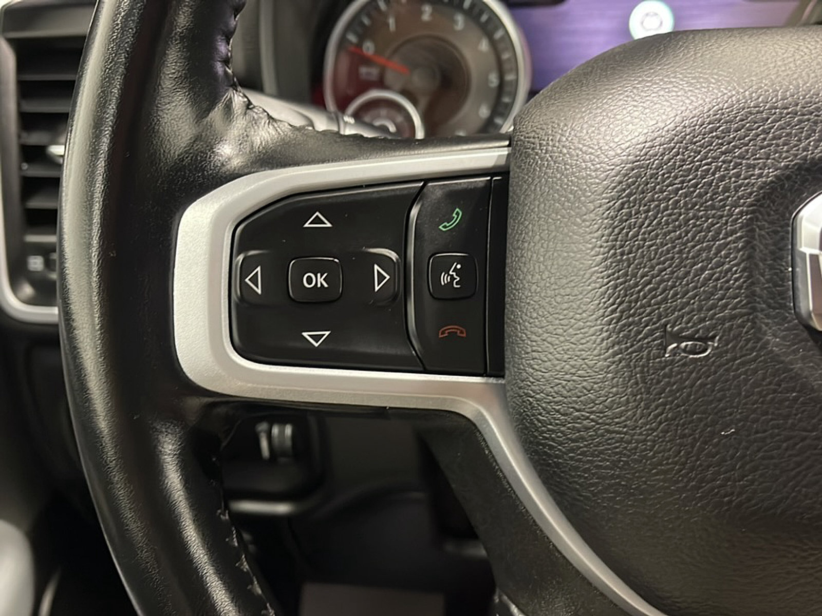 Used 2023 RAM 1500 Big Horn AWD/4WD image 6