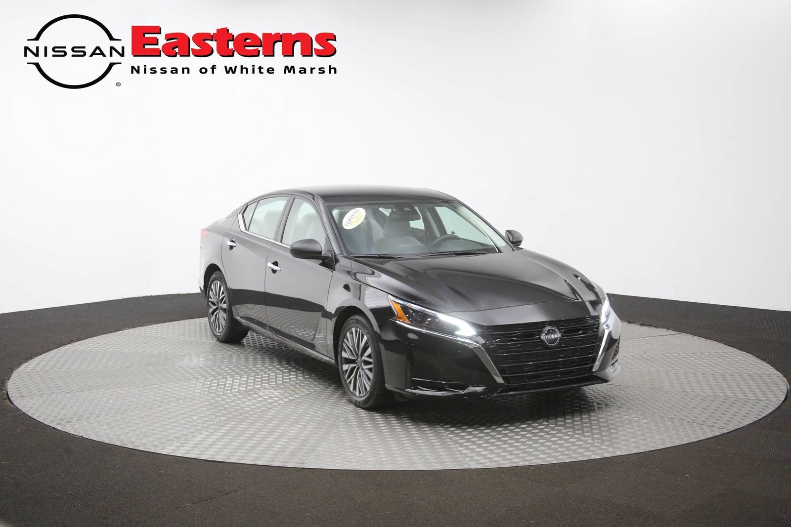 Used 2024 Nissan Altima 2.5 SV FWD image 48