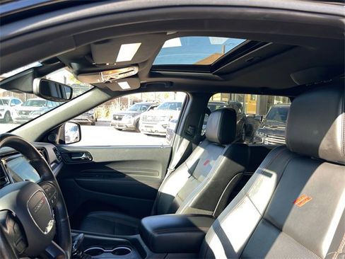 Used 2024 Dodge Durango GT image 11