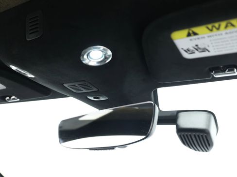 Used 2018 Aston Martin DB11 V12 image 79