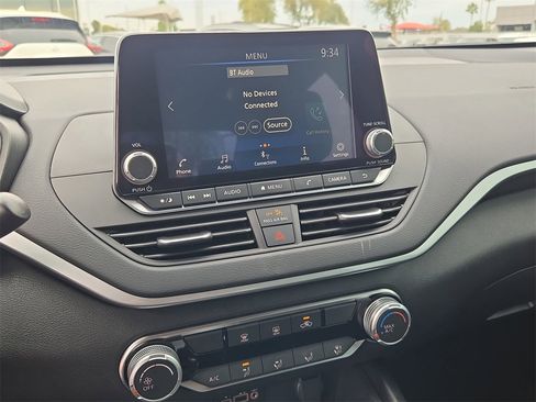 Certified 2025 Nissan Altima 2.5 S image 19