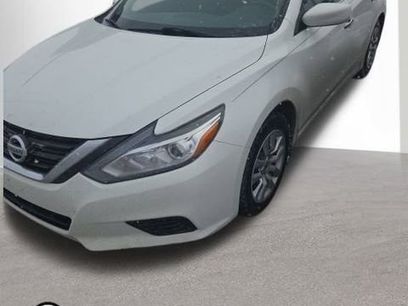 Used 2018 Nissan Altima 2.5 S w/ S Convenience Package