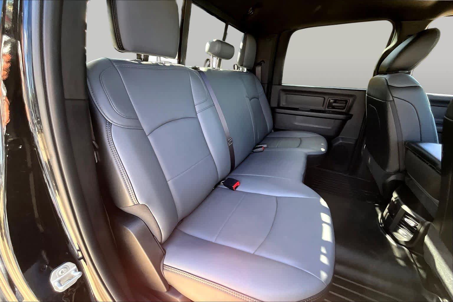 Used 2026 RAM 3500 Tradesman AWD/4WD image 14