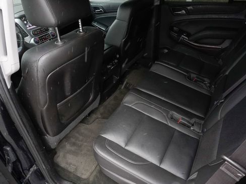 Used 2015 GMC Yukon SLT w/ Open Road Package AWD/4WD image 29
