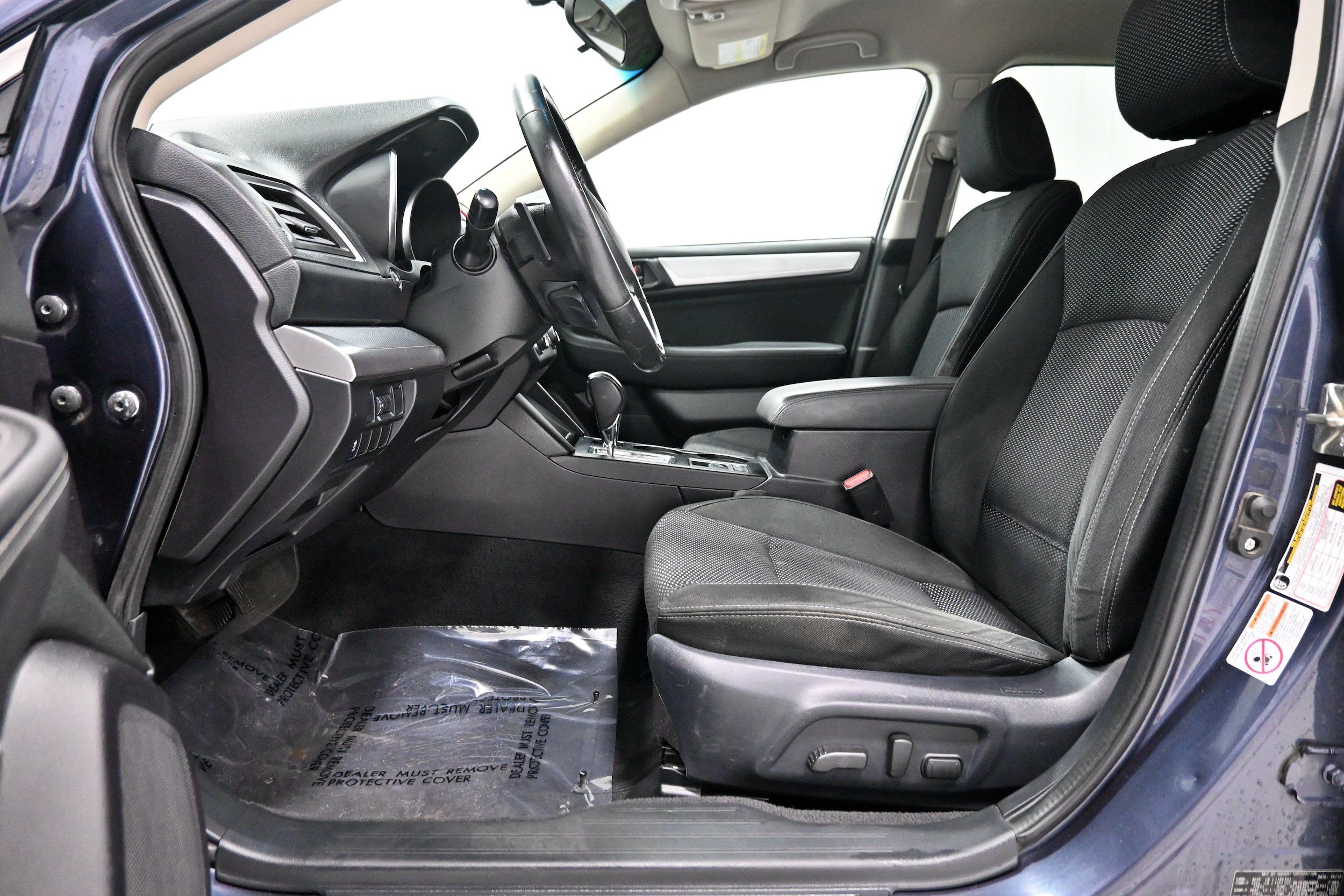 Used 2017 Subaru Outback 2.5i Premium AWD/4WD image 5