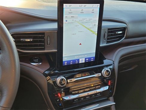 Used 2023 Ford Explorer King Ranch w/ Technology Package image 20