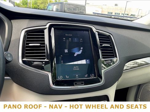 Used 2018 Volvo XC90 T6 Momentum w/ Convenience Package AWD/4WD image 15