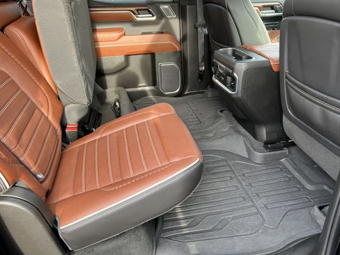 Used 2023 GMC Sierra 1500 Denali Ultimate image 19