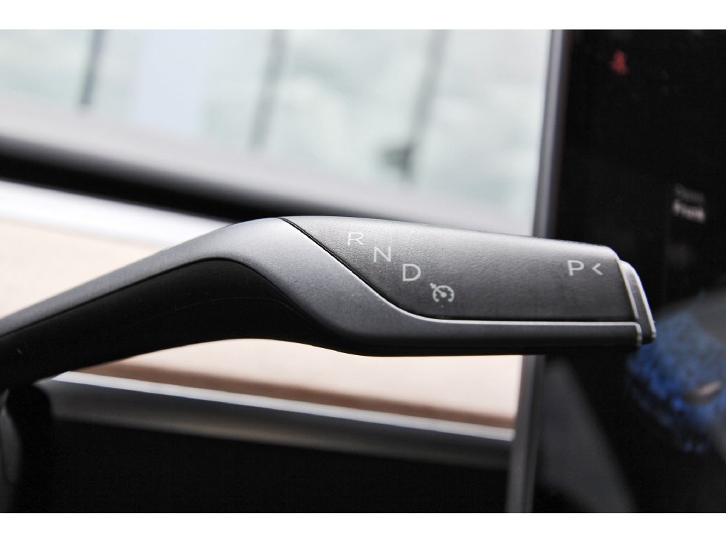 Used 2020 Tesla Model Y Long Range AWD/4WD image 17