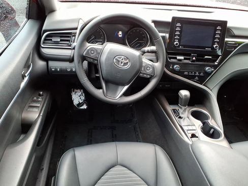Certified 2023 Toyota Camry SE AWD/4WD image 6