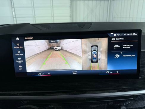 Used 2023 BMW X7 xDrive40i w/ M Sport Package AWD/4WD image 43