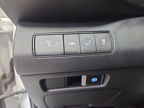 Used 2023 Hyundai Santa Fe SEL image 51