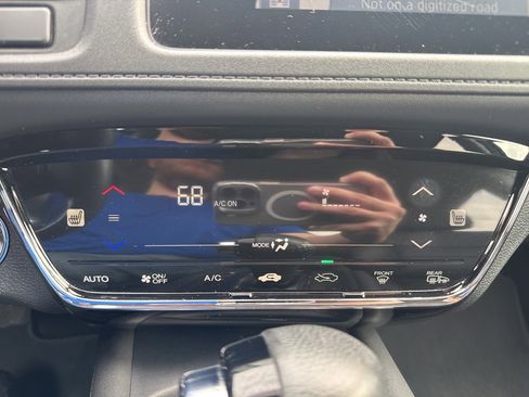 Used 2017 Honda HR-V EX-L image 17