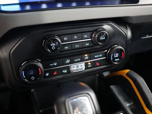Used 2021 Ford Bronco Badlands AWD/4WD image 31