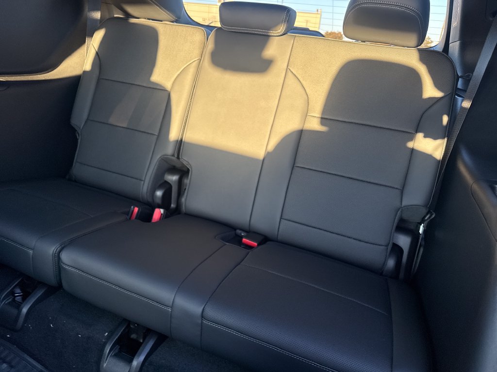New 2027 Buick Enclave Sport Touring w/ Power Package FWD image 12