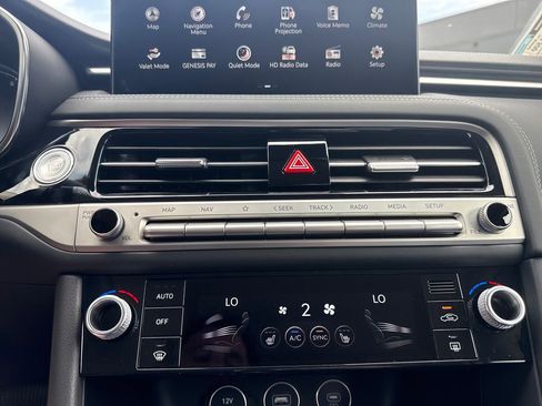 New 2026 Genesis G70 2.5T RWD image 19