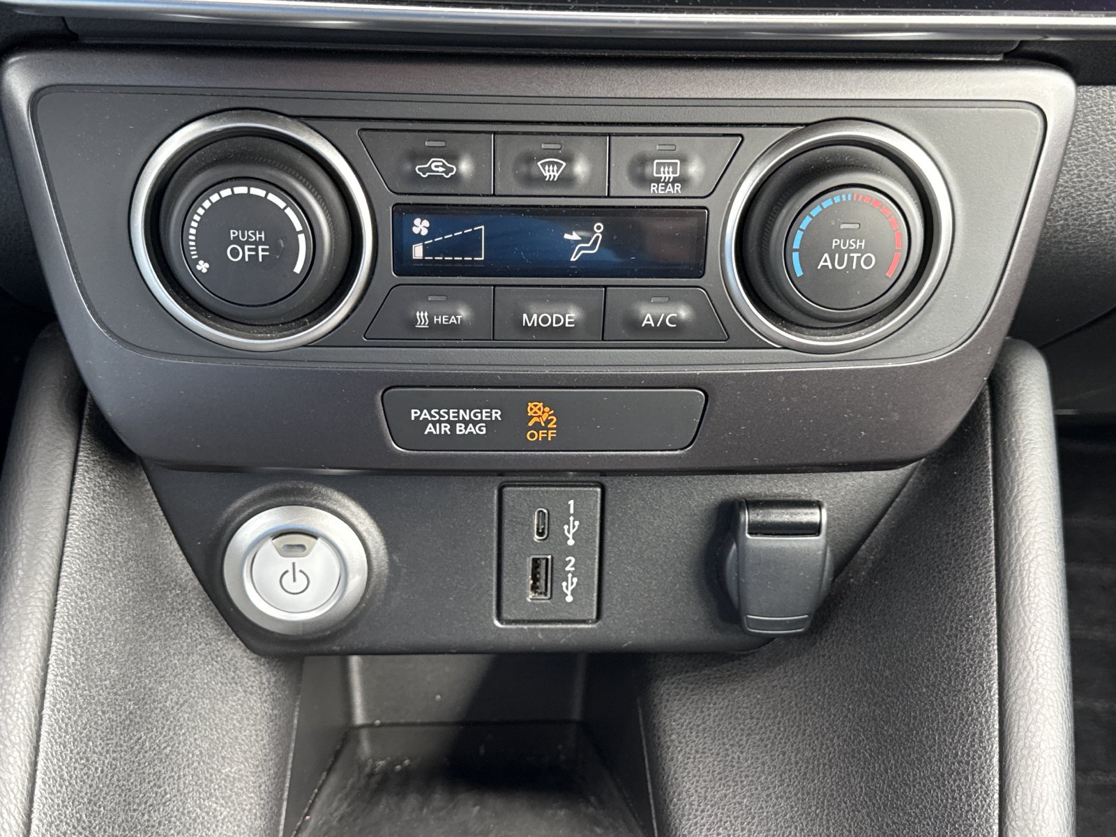 Used 2025 Nissan Leaf S FWD image 24