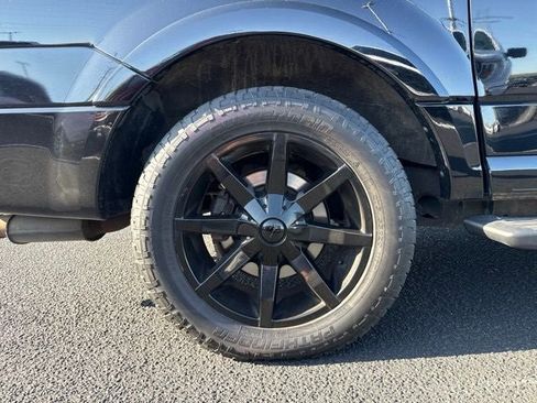 Used 2016 Ford Expedition EL Platinum AWD/4WD image 5