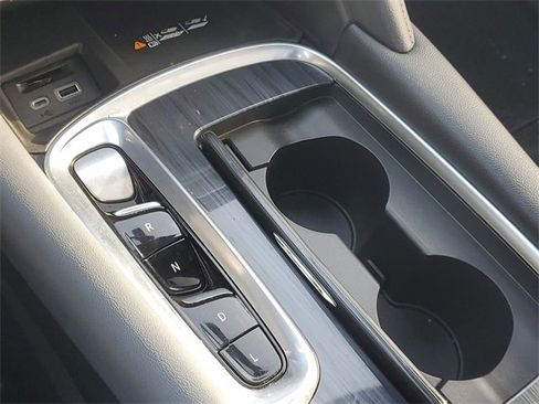 Certified 2022 Buick Enclave Essence w/ Experience Buick Package image 29