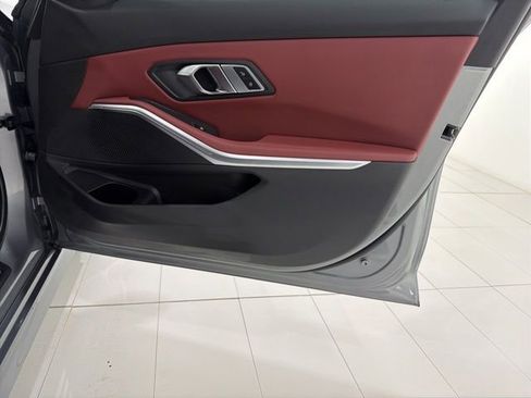Certified 2023 BMW 330i xDrive Sedan w/ Premium Package AWD/4WD image 18