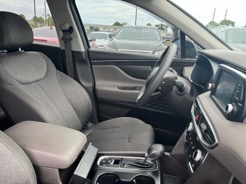 Used 2020 Hyundai Santa Fe SEL FWD image 7