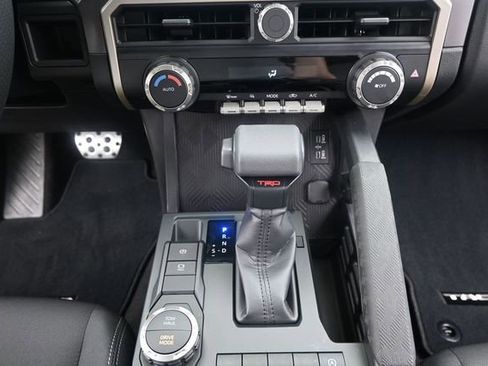 Used 2026 Toyota Tacoma TRD Sport RWD image 7